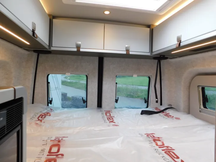 Fahrzeugbild Hymer Grand Canyon S Xperience Winter+Autarkpaket, AHK #18