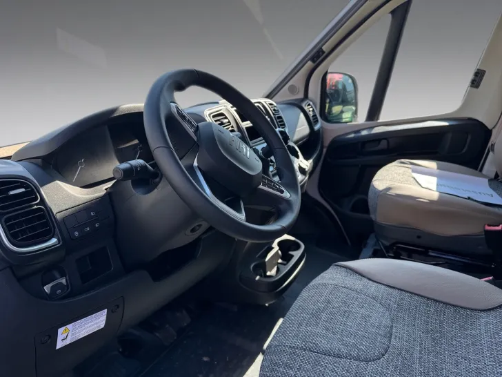 Fahrzeugbild Dethleffs Globetrail 600 DR Fiat Frühjahrs-Sale #7
