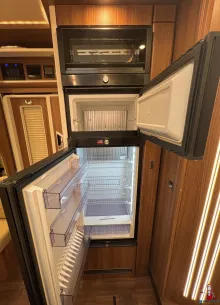 Fahrzeugbild Carthago chic e-line I 61 XL LE Mercedes (249) #22
