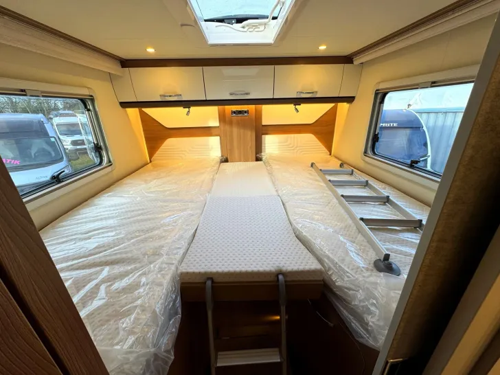 Fahrzeugbild Bürstner Lyseo TD Harmony Line 727 G AUTOM|MARKISE|NAVI #16