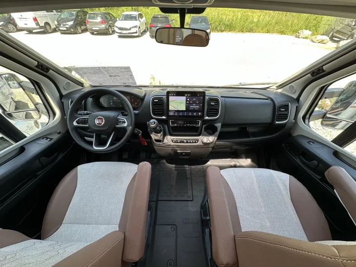 Fahrzeugbild Bürstner Limited T 660 Fiat | Markise | Kamera| Navi #8