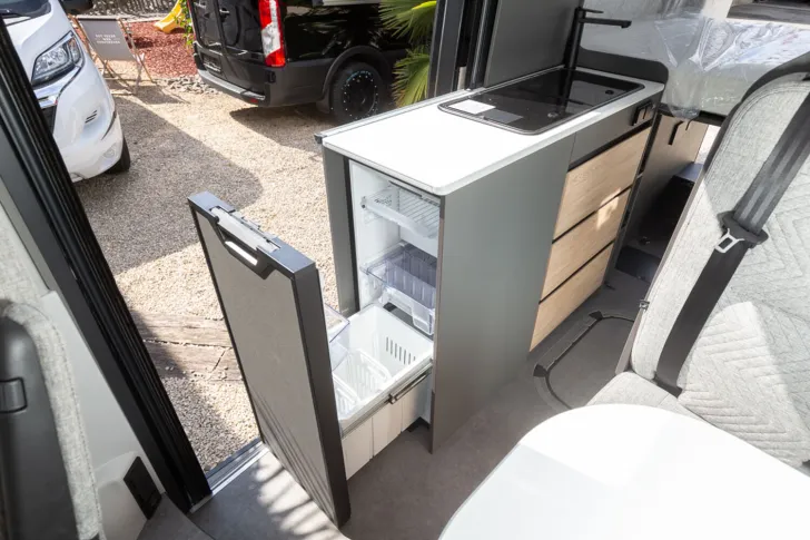 Fahrzeugbild Dethleffs Globetrail Performance 600 DR VW // 15.000  #12