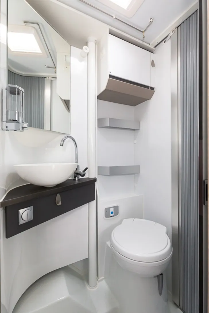Fahrzeugbild Adria Compact Supreme SL *Klimaanlage+Solar+TV* #12