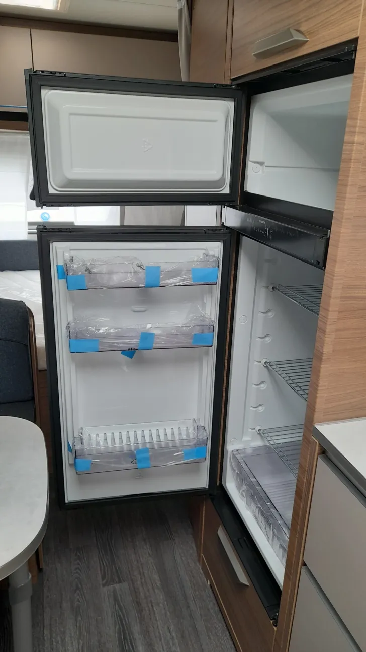 Fahrzeugbild Knaus Sport 500 QDK 1800kg; Garage,177L Kühlschrank #11