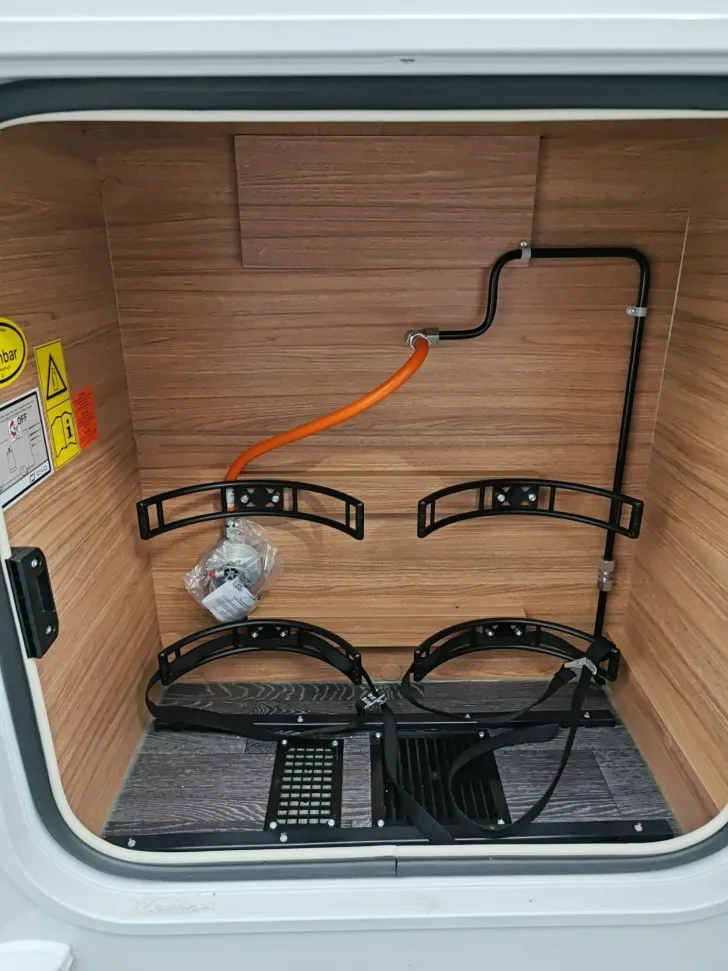 Fahrzeugbild Weinsberg CaraSuite Ford 650 MEG ! Sie sparen 20.636,- ! #21