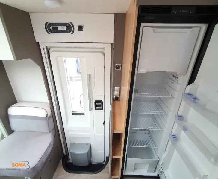 Fahrzeugbild LMC Tourer T 730 G #20