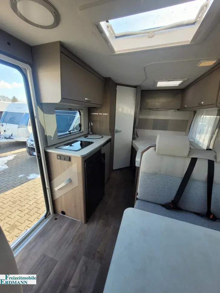 Fahrzeugbild Carado T 135 #10