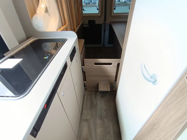 Fahrzeugbild Carado pro CV 602 140PS AUTOMATIK/LED-Scheinwerfer/AD #29