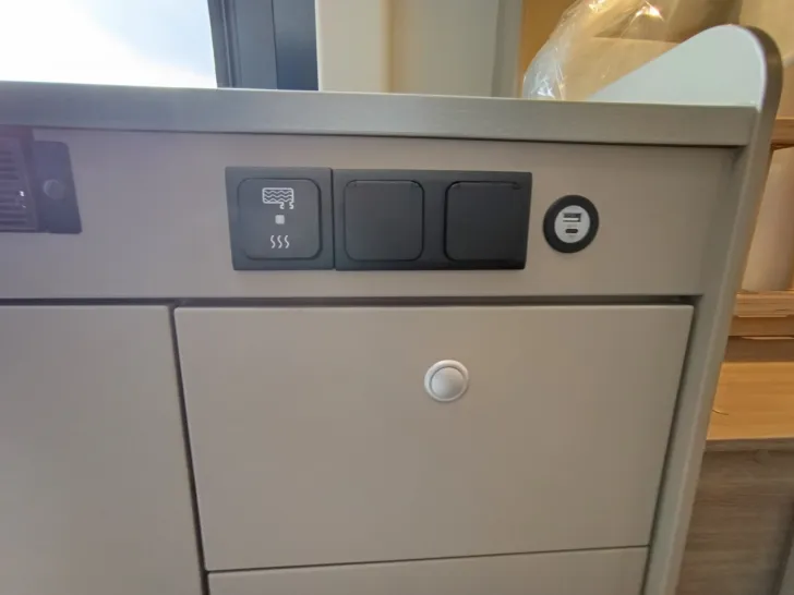 Fahrzeugbild Carado pro CV 602 140PS AUTOMATIK/LED-Scheinwerfer/AD #35