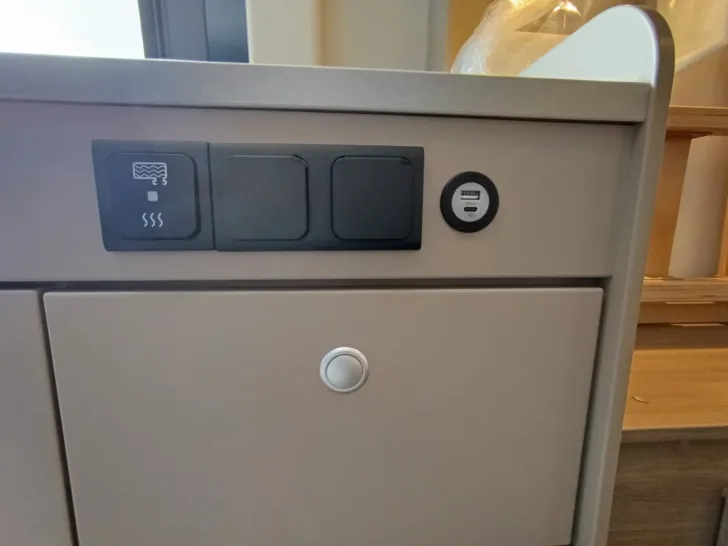 Fahrzeugbild Carado pro CV 602 140PS AUTOMATIK/LED-Scheinwerfer/AD #36