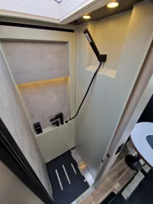 Fahrzeugbild Niesmann + Bischoff iSmove 6.9 E #23