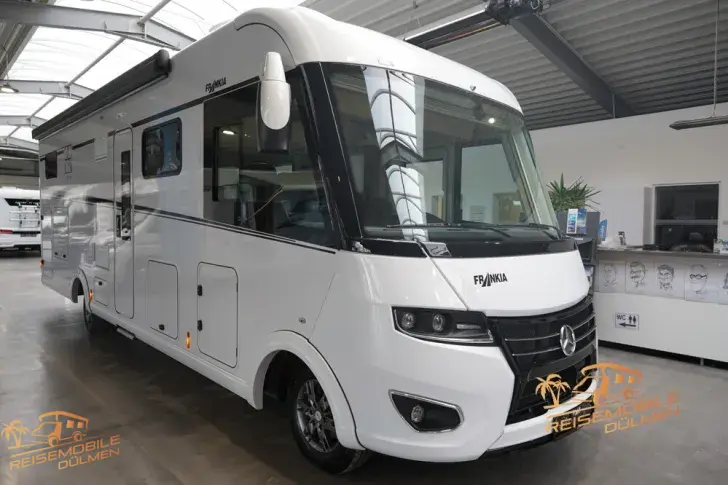 Fahrzeugbild Frankia Platin I 8400 GD #1
