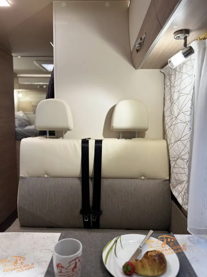Fahrzeugbild Eura Mobil Activa One 690 HB Travel-Paket #17