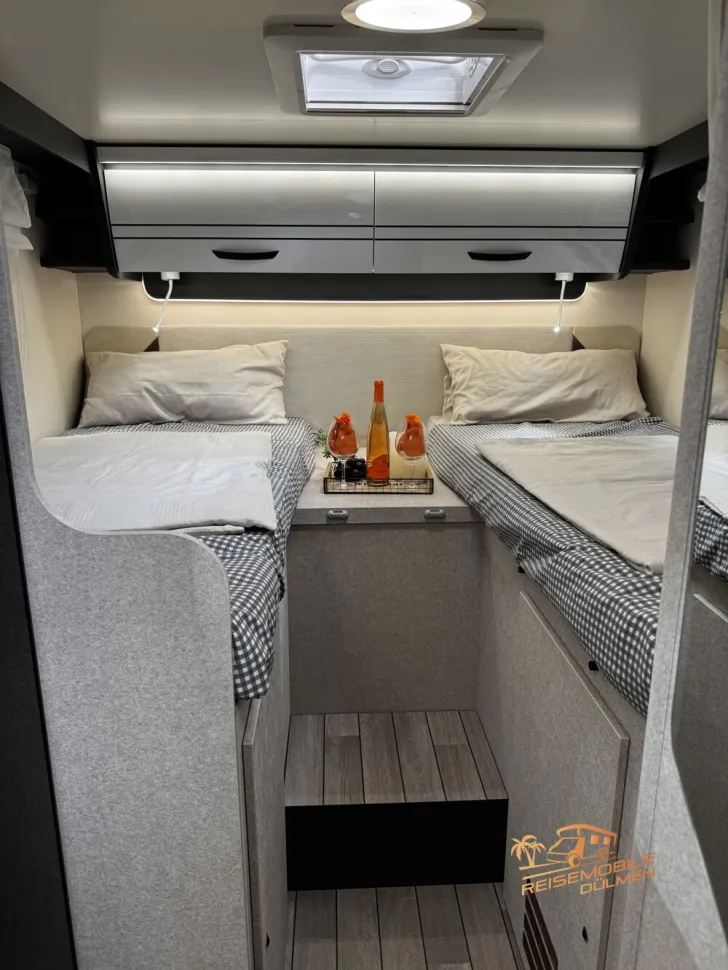 Fahrzeugbild Forster T 699EB #19