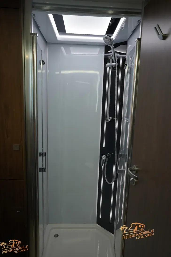 Fahrzeugbild Frankia Platin I 8400 QD #18