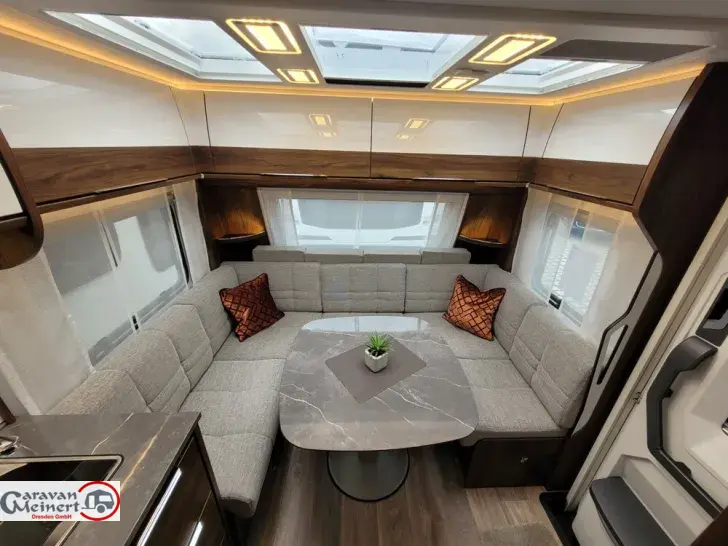 Fahrzeugbild Fendt Diamant 560 DW #3