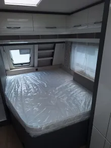 Fahrzeugbild Hobby De Luxe 460 SFf 1.500 kg, Ambientebeleuchtung #5