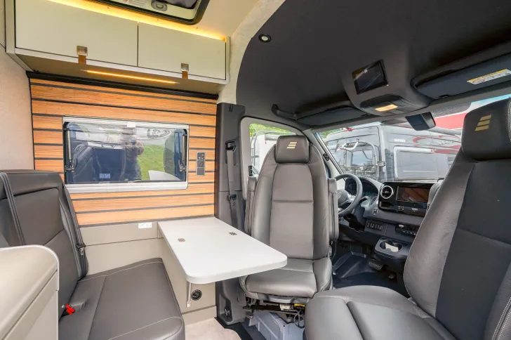 Fahrzeugbild Hymer Grand Canyon S 600 **PREISVORTEIL: 13.100 EURO** #9