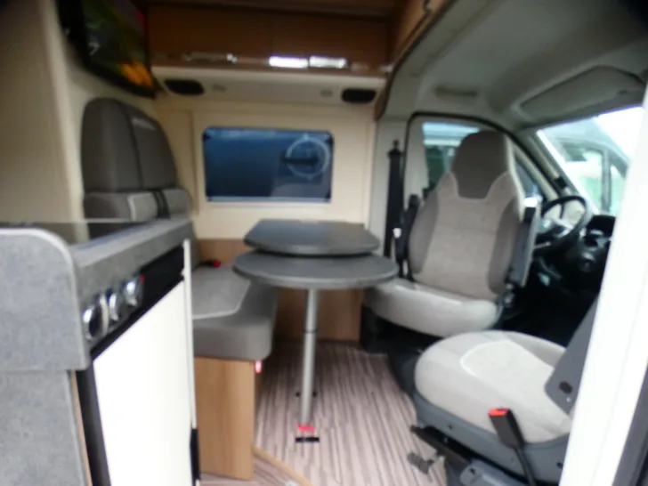 Fahrzeugbild Malibu Van First Class - Two Rooms 640 LE RB Sonderpreis #9