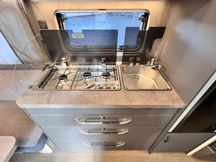 Fahrzeugbild Hobby De Luxe 540 UL Ambientebeleuchtung #4