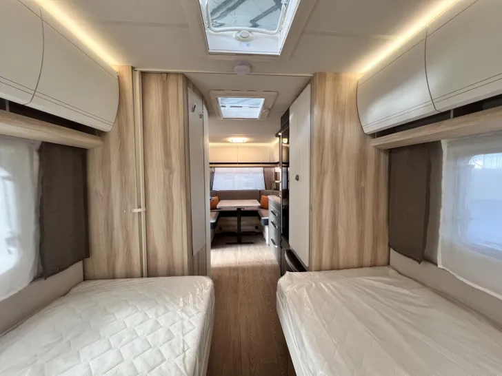Fahrzeugbild Hobby De Luxe 540 UL Ambientebeleuchtung #10