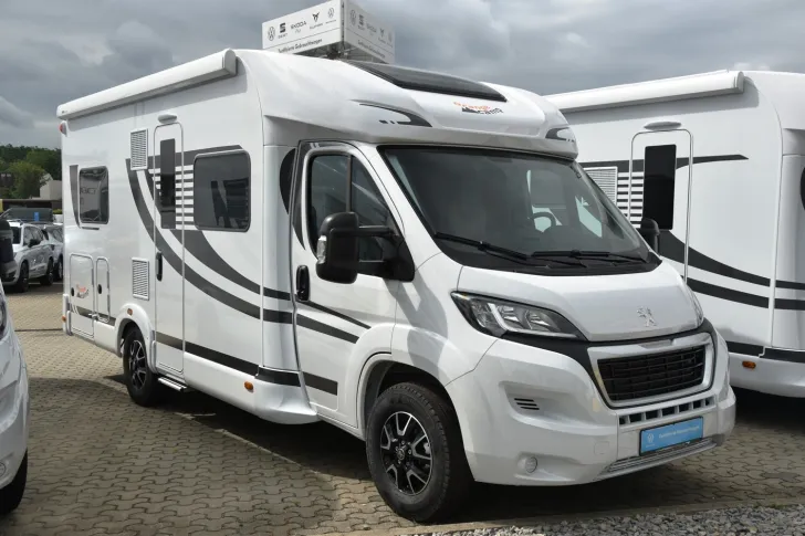 Fahrzeugbild Orangecamp 60 T 680 FB #1