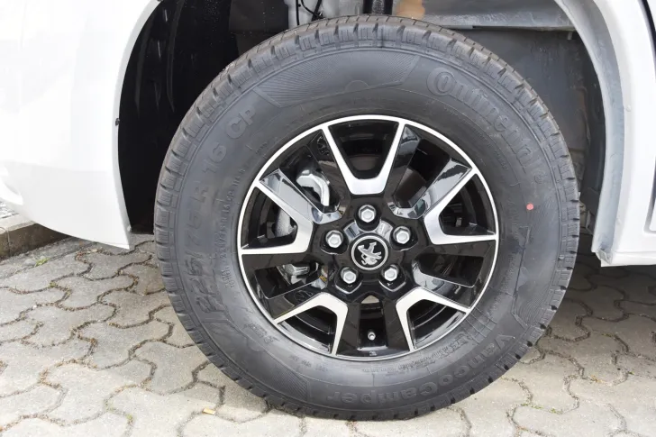 Fahrzeugbild Orangecamp 60 T 680 FB #7