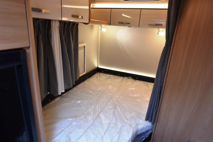 Fahrzeugbild Orangecamp 60 T 680 FB #23