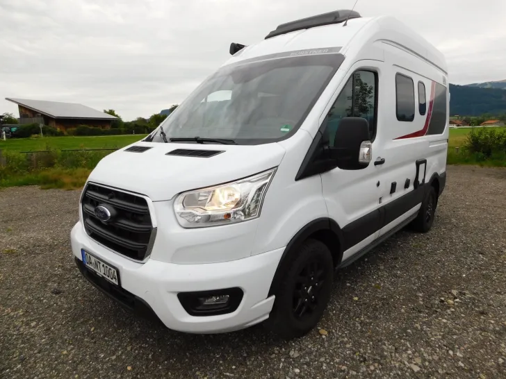 Fahrzeugbild Bürstner Lineo C 550 ab sofort verfügbar #3