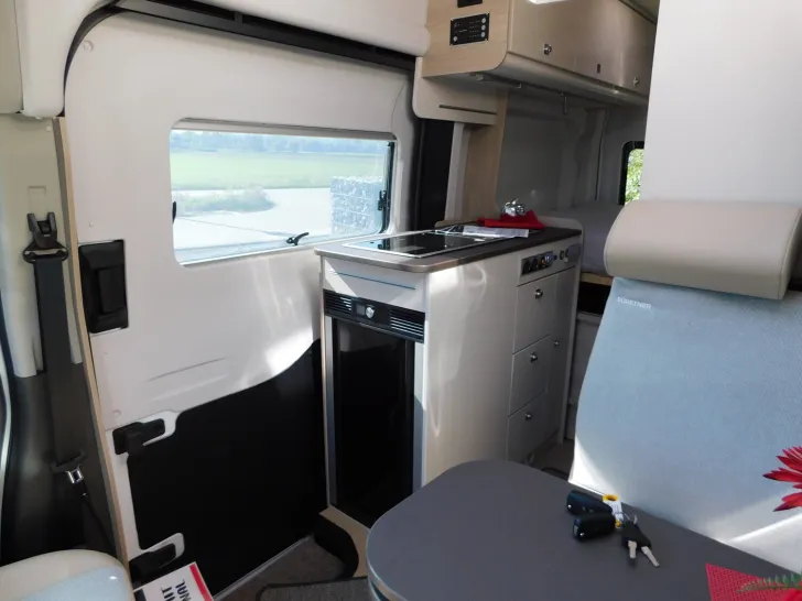 Fahrzeugbild Bürstner Lineo C 550 ab sofort verfügbar #10