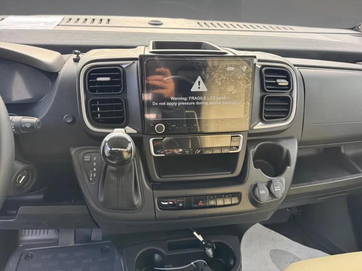 Fahrzeugbild Laika Kreos H 5109 #9