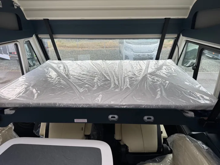 Fahrzeugbild Laika Kreos H 5109 #18