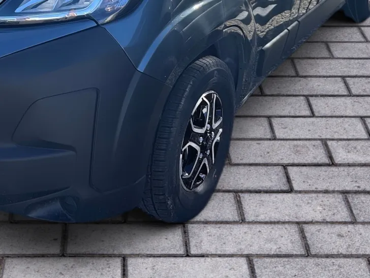 Fahrzeugbild Dethleffs Globetrail 600 DR Citroen Frühjahrs-Sale #6