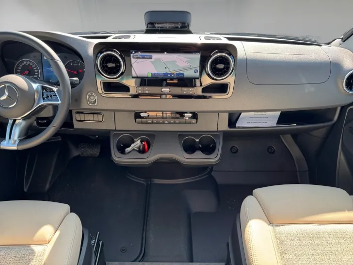 Fahrzeugbild Malibu Genius 641 LE 4x4 Mercedes (638) #9