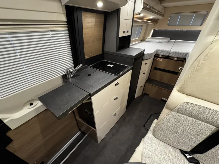 Fahrzeugbild Malibu Genius 641 LE 4x4 Mercedes (627) #22