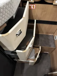 Fahrzeugbild Malibu Genius 641 LE 4x4 Mercedes (627) #32