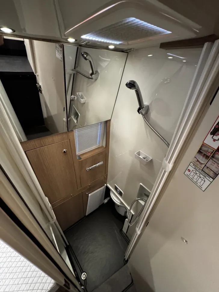 Fahrzeugbild Malibu Genius 641 LE 4x4 Mercedes (627) #34