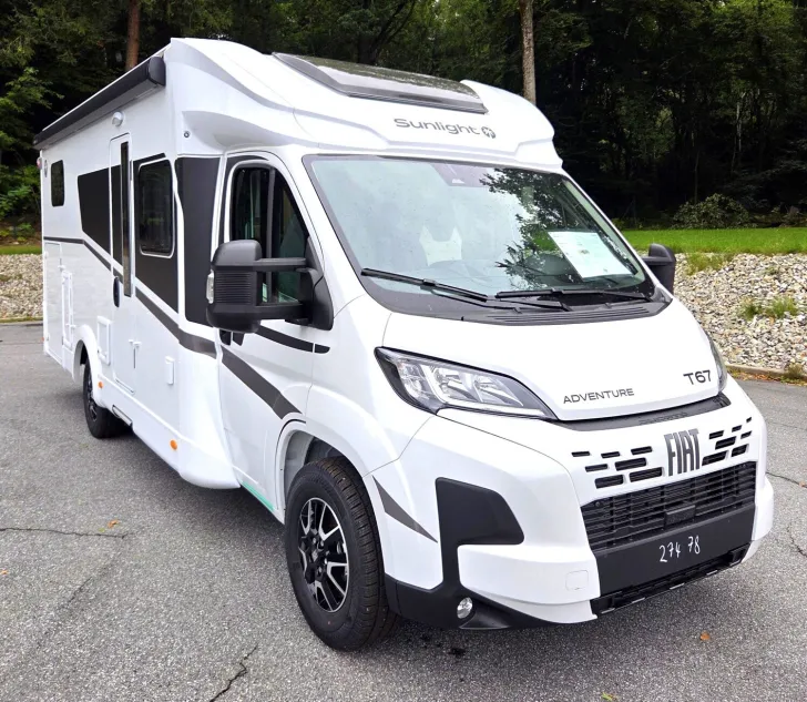 Fahrzeugbild Sunlight Adventure T 67 Aktion  Ready to roll? #1