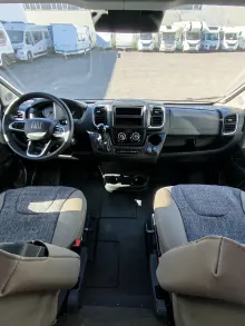 Fahrzeugbild Dethleffs Globetrail 640 HR *Automatik*Dieselheizung* #10