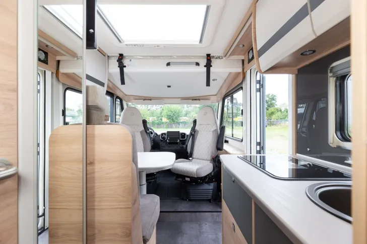 Fahrzeugbild Dethleffs Globebus I 6 // UVP: 99.941  #18