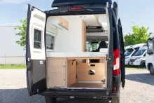 Fahrzeugbild Sunlight Cliff XX 600 RT ** UVP: 77.728  #7