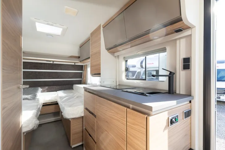 Fahrzeugbild Dethleffs Nomad 460 EL // 11% Rabatt #8