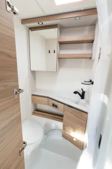 Fahrzeugbild Dethleffs Nomad 460 EL // 11% Rabatt #11