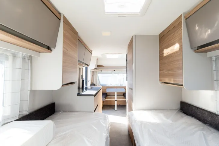 Fahrzeugbild Dethleffs Nomad 460 EL // 11% Rabatt #15