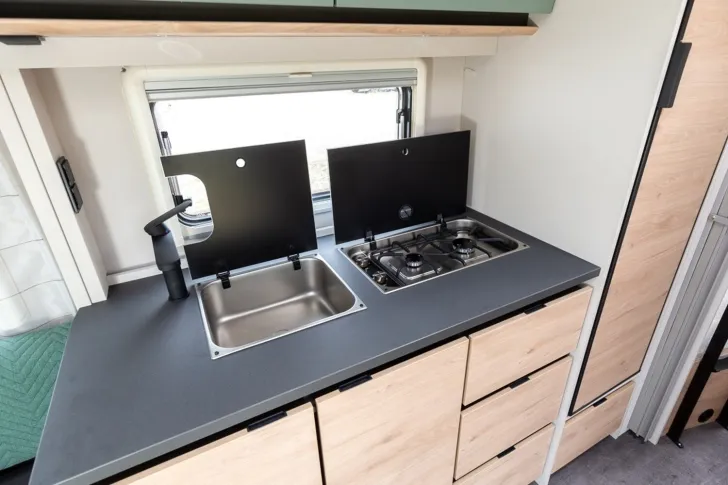 Fahrzeugbild Dethleffs Camper 730 FKR *2x2Stockbetten+866kg Zuladung** #12