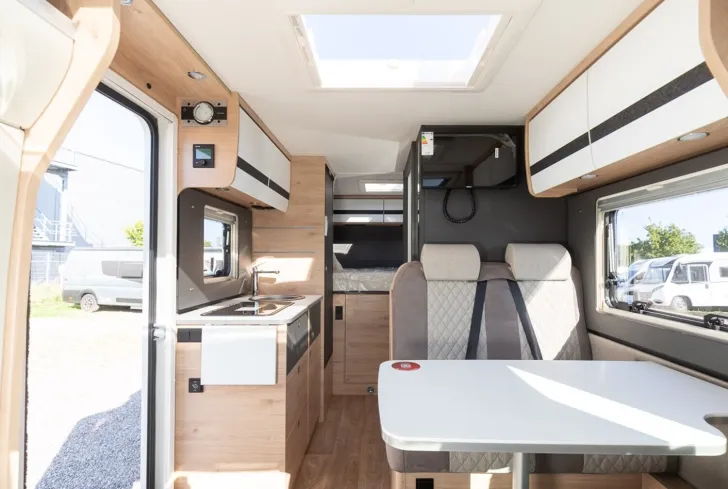 Fahrzeugbild Dethleffs Globebus Camp Active T 1 **6 Meter Raumwunder** #8