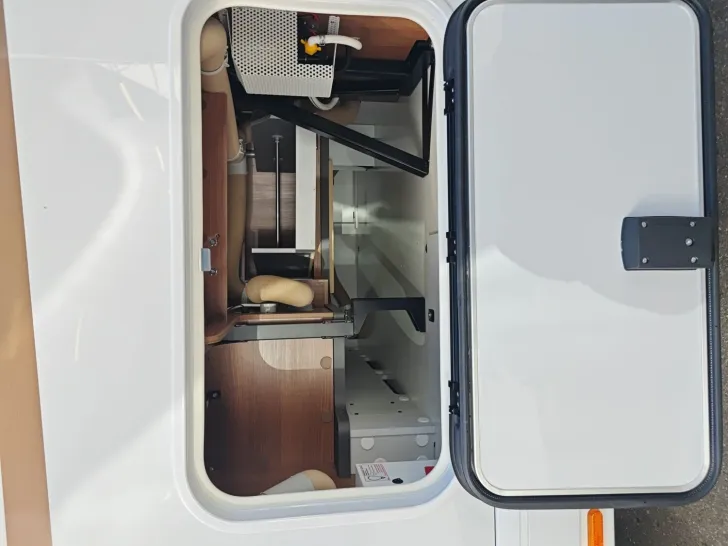 Fahrzeugbild Carthago C2-tourer I 141 KB LE comfort SIE SPAREN 12385,- #21