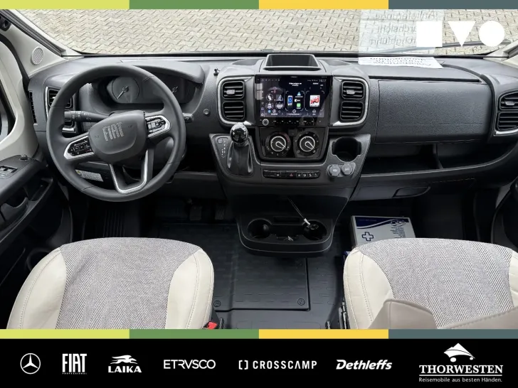 Fahrzeugbild Etrusco T 5900 FB 8-Gang Fahrradträger SOLAR NAVI KAMERA #9