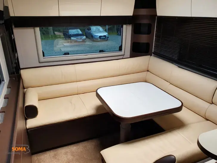 Fahrzeugbild Concorde Cruiser 900 RRL ähnlich 890 RRL Iveco Eurocargo #10