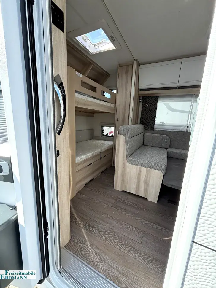 Fahrzeugbild Hobby De Luxe 540 KMFe #6